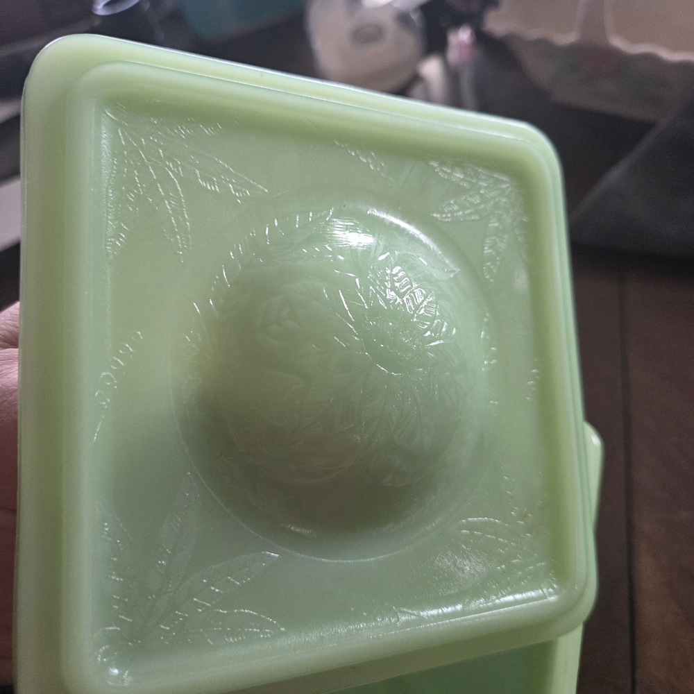 Green Square Container - Picture 6 of 9